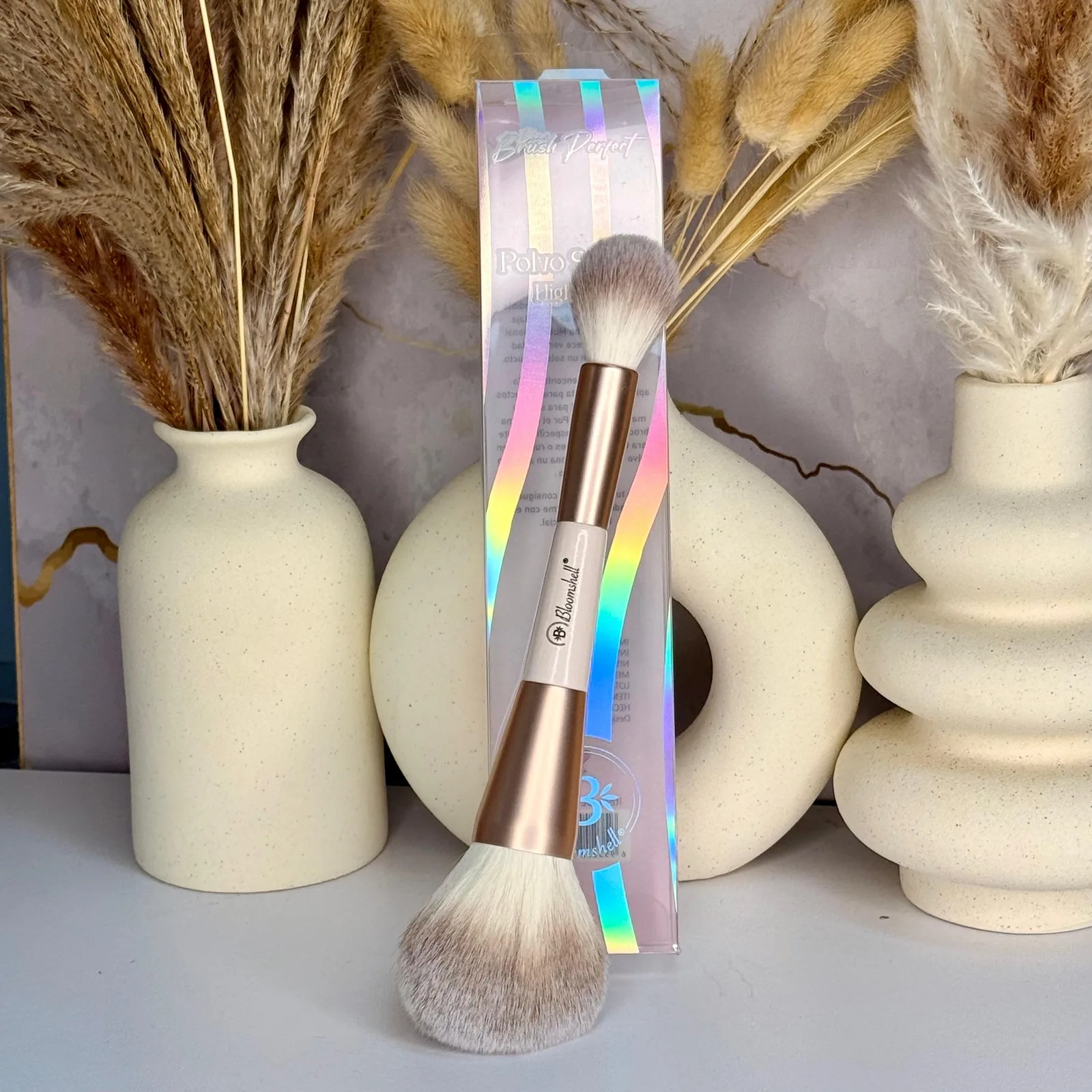 BROCHA POLVO-ILUMINADOR BLOOMSHELL