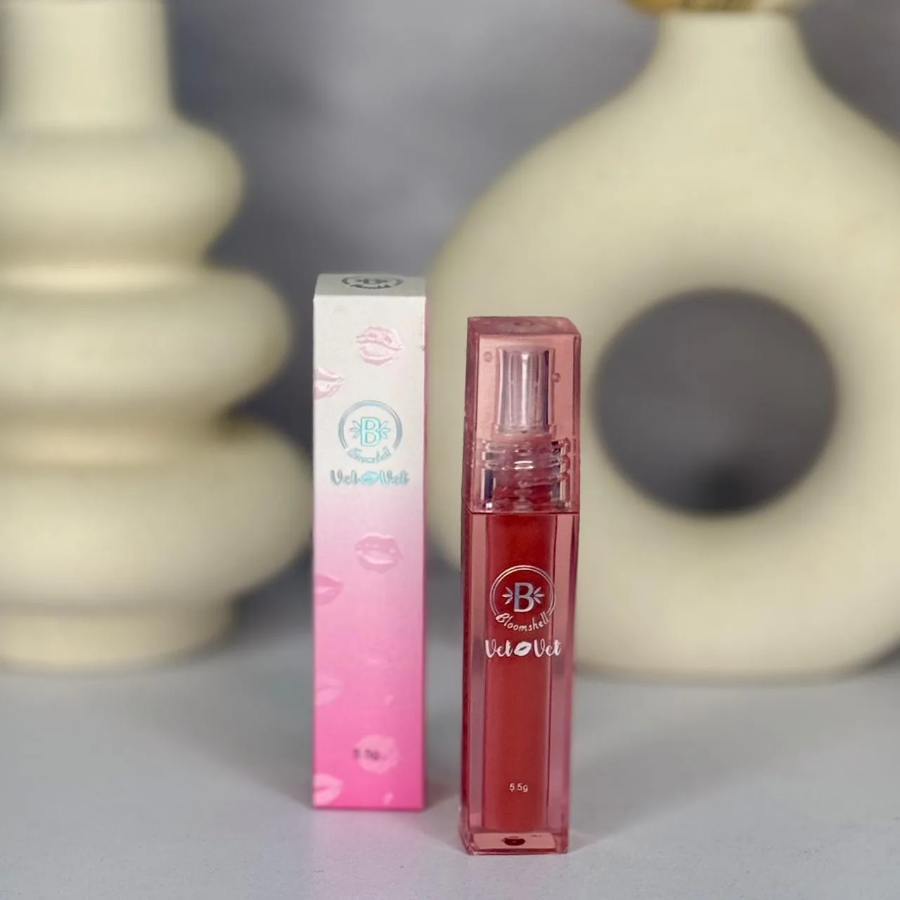 BRILLO LABIAL VELVET 2 EN 1