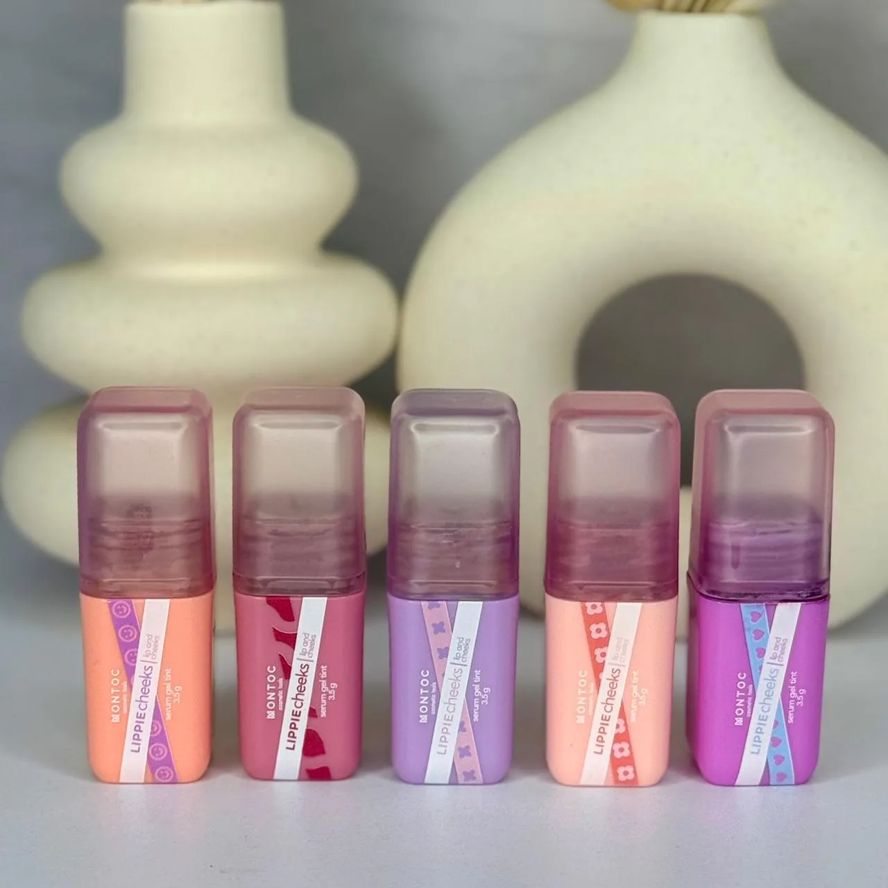 LIPPIE CHEEKS MONTOC