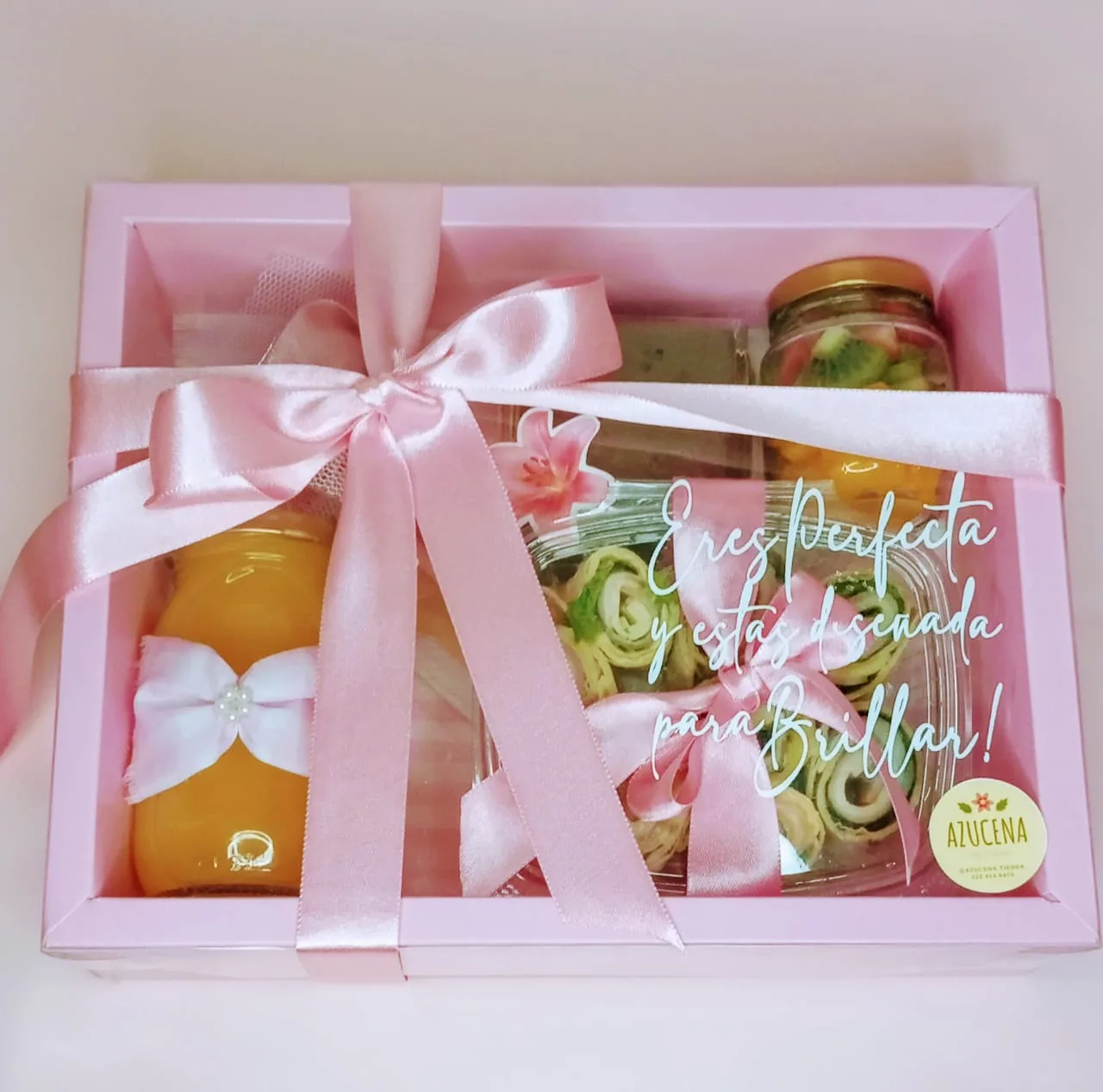 Desayuno Mágica: Regalo Sorpresa con Rosa Eterna