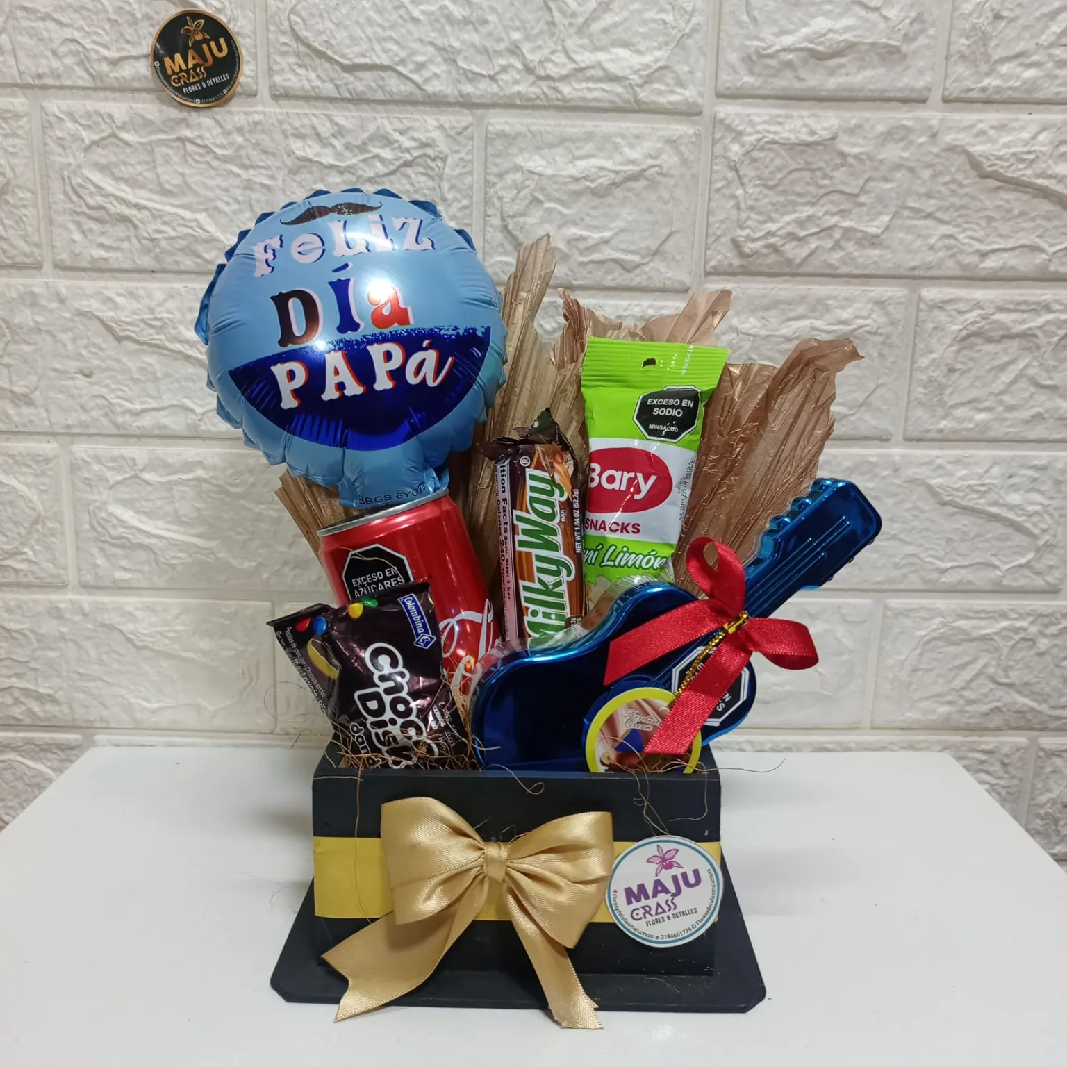 Ancheta Regalo Día del Padre con Snacks y Globo