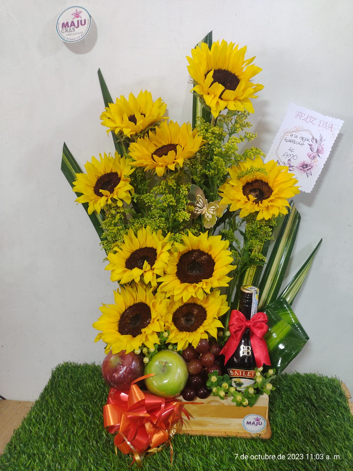 Canasta  Girasoles en jardin