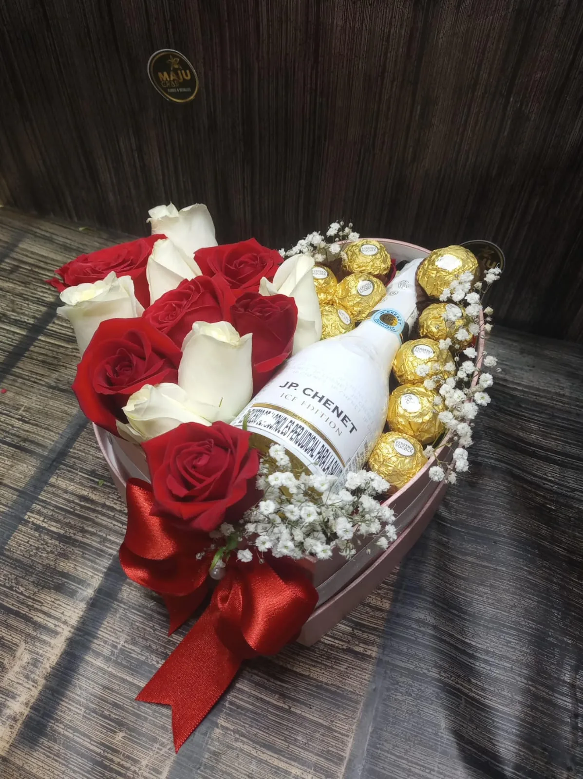 Caja Corazón Romántico Rosas