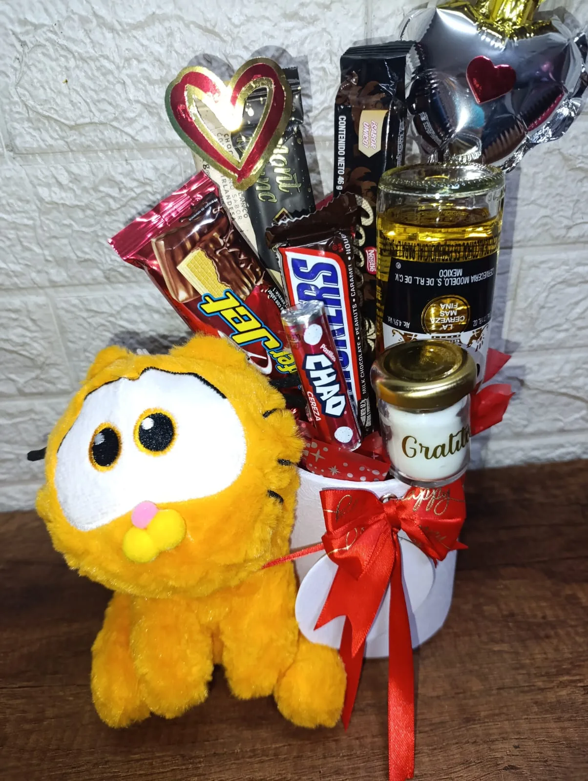 Ancheta Sorpresa con Peluche Dulces y Cerveza