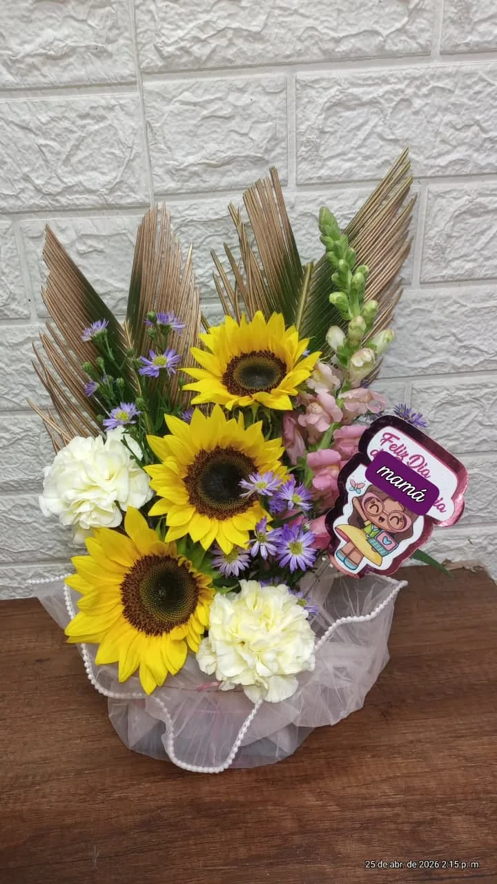 Arreglo Floral 'Sol para Mamá'