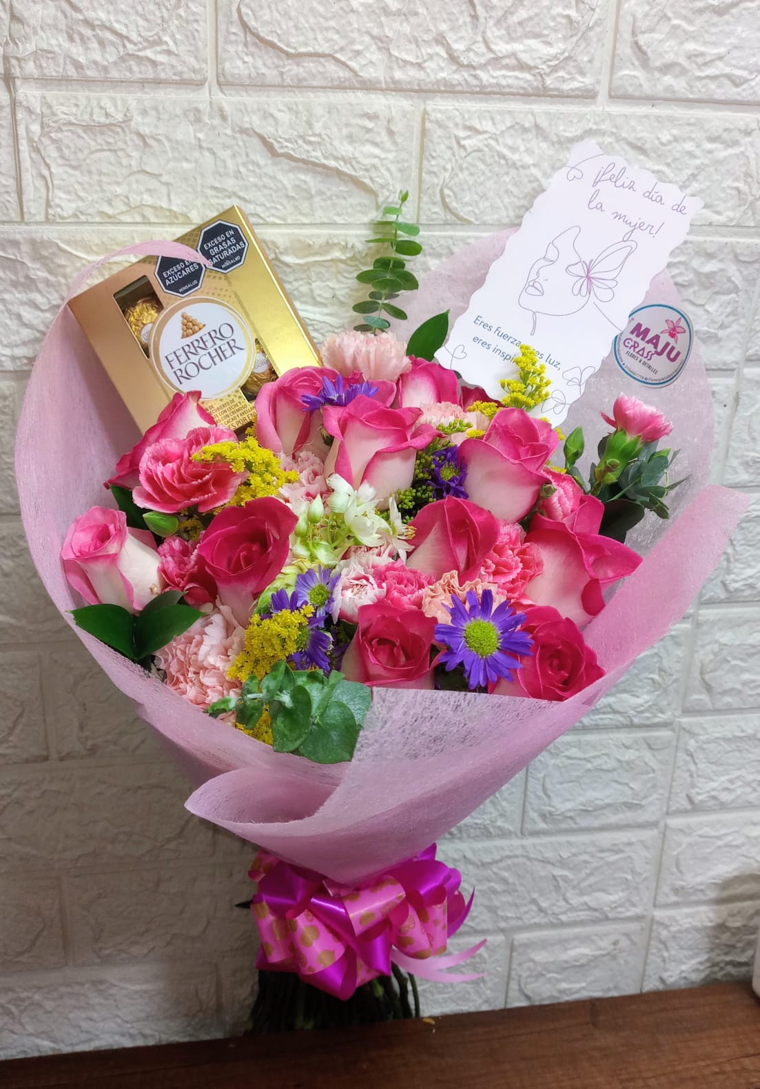 Ramo de Rosas variadas