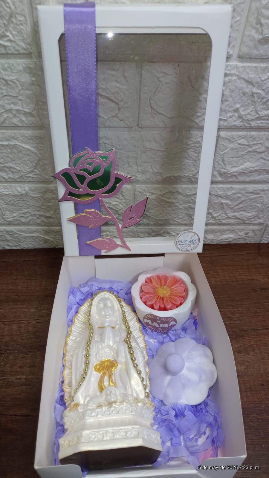 Caja de Regalo Especial para Mamá: Virgen