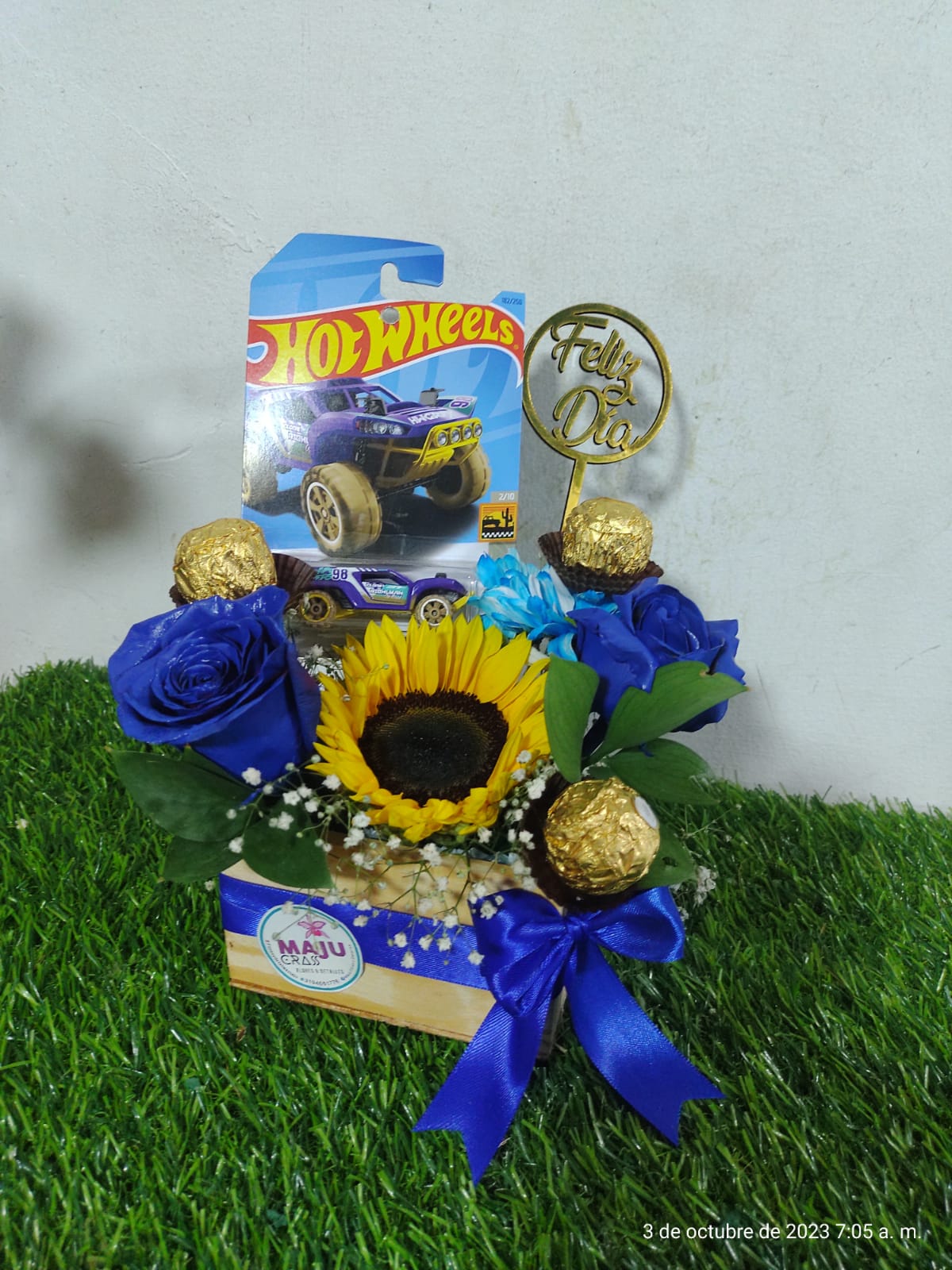 Flores con Hot Wheels