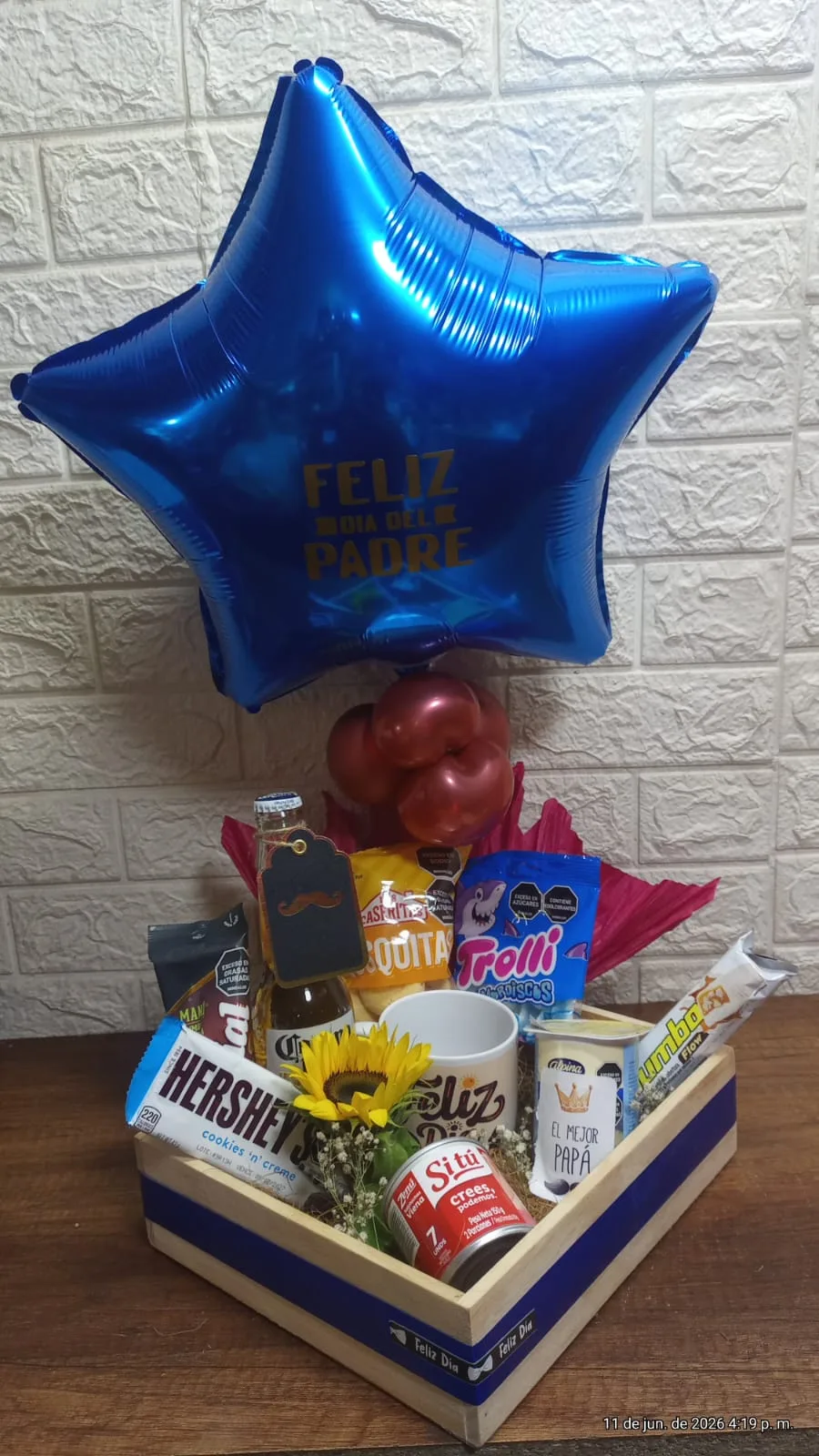 Ancheta Regalo Día del Padre con Globo Estrella y Snacks