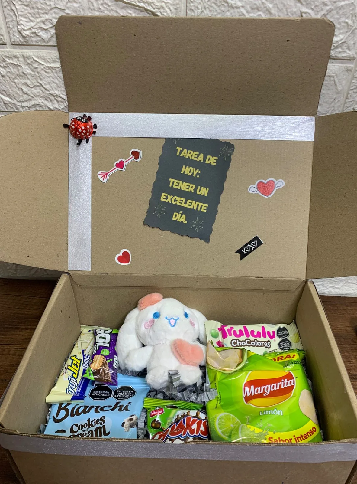 Caja dulcerita tierna
