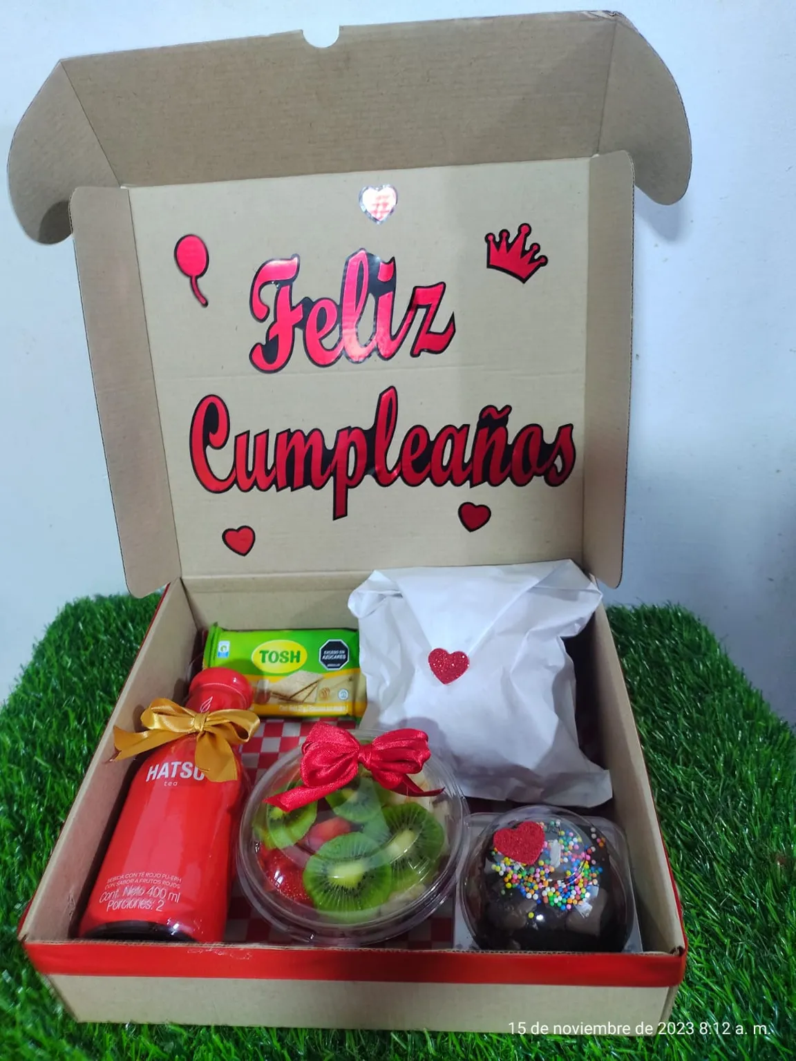 Caja de Regalo de Cumpleaños Dulce y Fresca